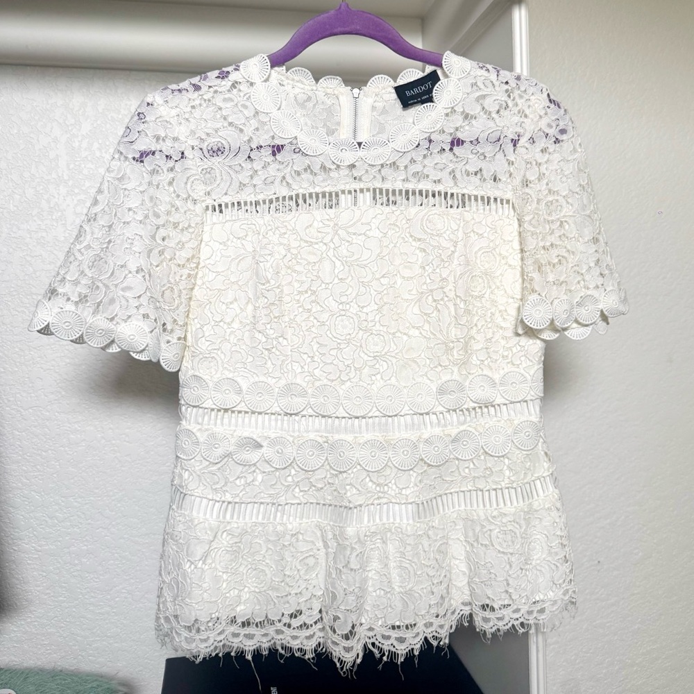 Bardot l Ivory Lace Top Small